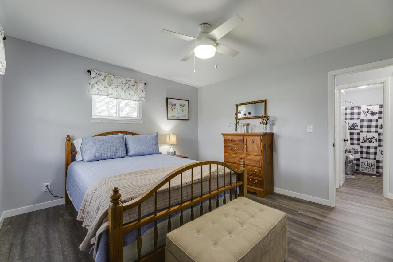 Villa Cozy Kentucky Retreat - Deck, Near Ark Encounter! Dry Ridge Esterno foto
