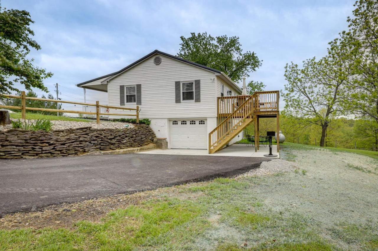 Villa Cozy Kentucky Retreat - Deck, Near Ark Encounter! Dry Ridge Esterno foto